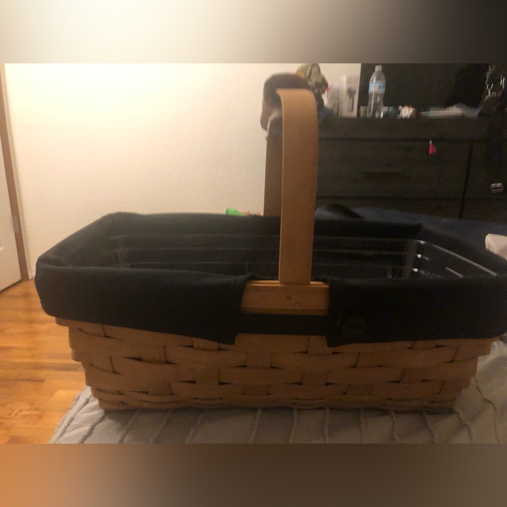 Longaberger Medium Market Basket 2006
